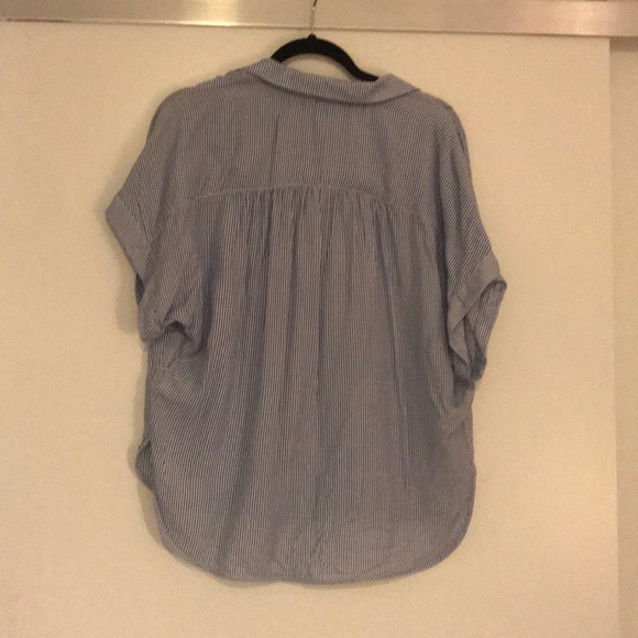 H&M blue and white striped shirt - Picture 2 of 3